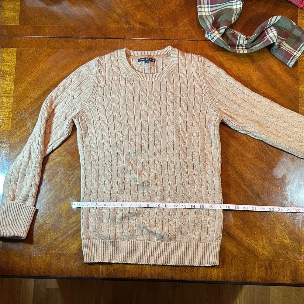 GAP Women's Cable Knit Sweater - Tan